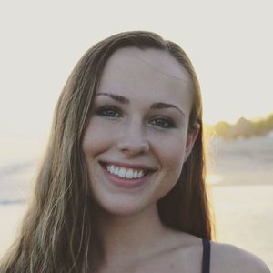 Meet your Posher, Shaina